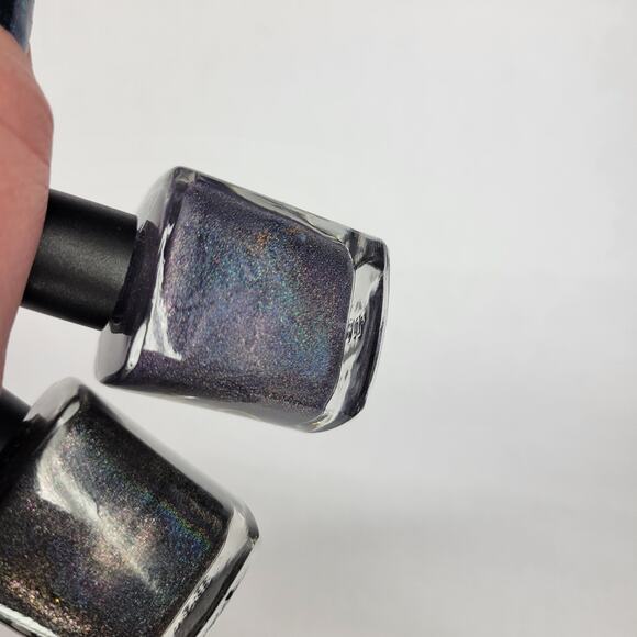 LOT of 2 NEW Serum No 5 Nail Polish "Opposites Attract" & "Endora's Aura" HOLO - Picture 6 of 11